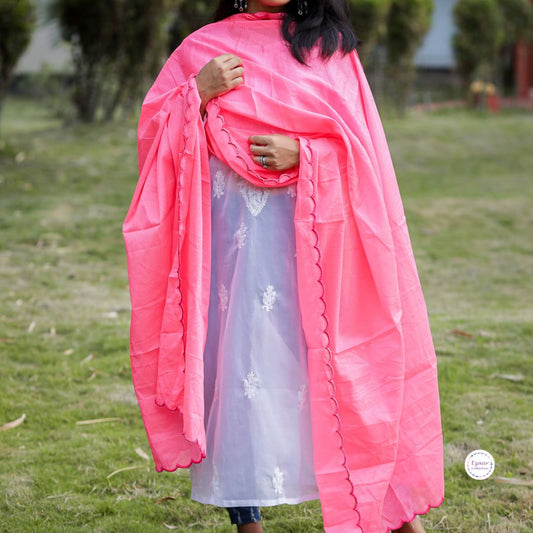 Plain Kota Doria Dupatta with Scallop Work
