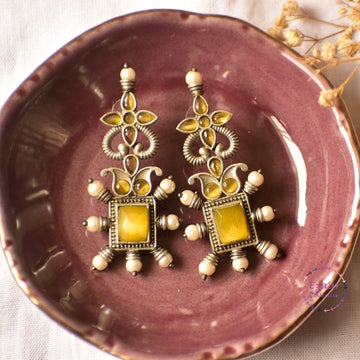 Anushka Earrings yellow