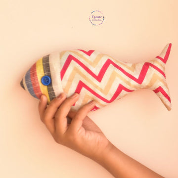 Zigzag Fish Toy
