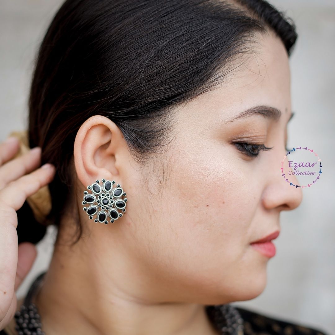 Sanvi Earrings - Black