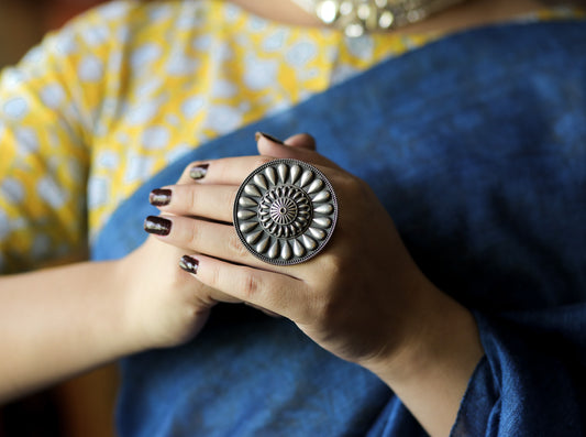 Pushpa Finger Ring