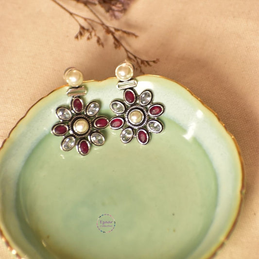 Juhi Studs Earrings