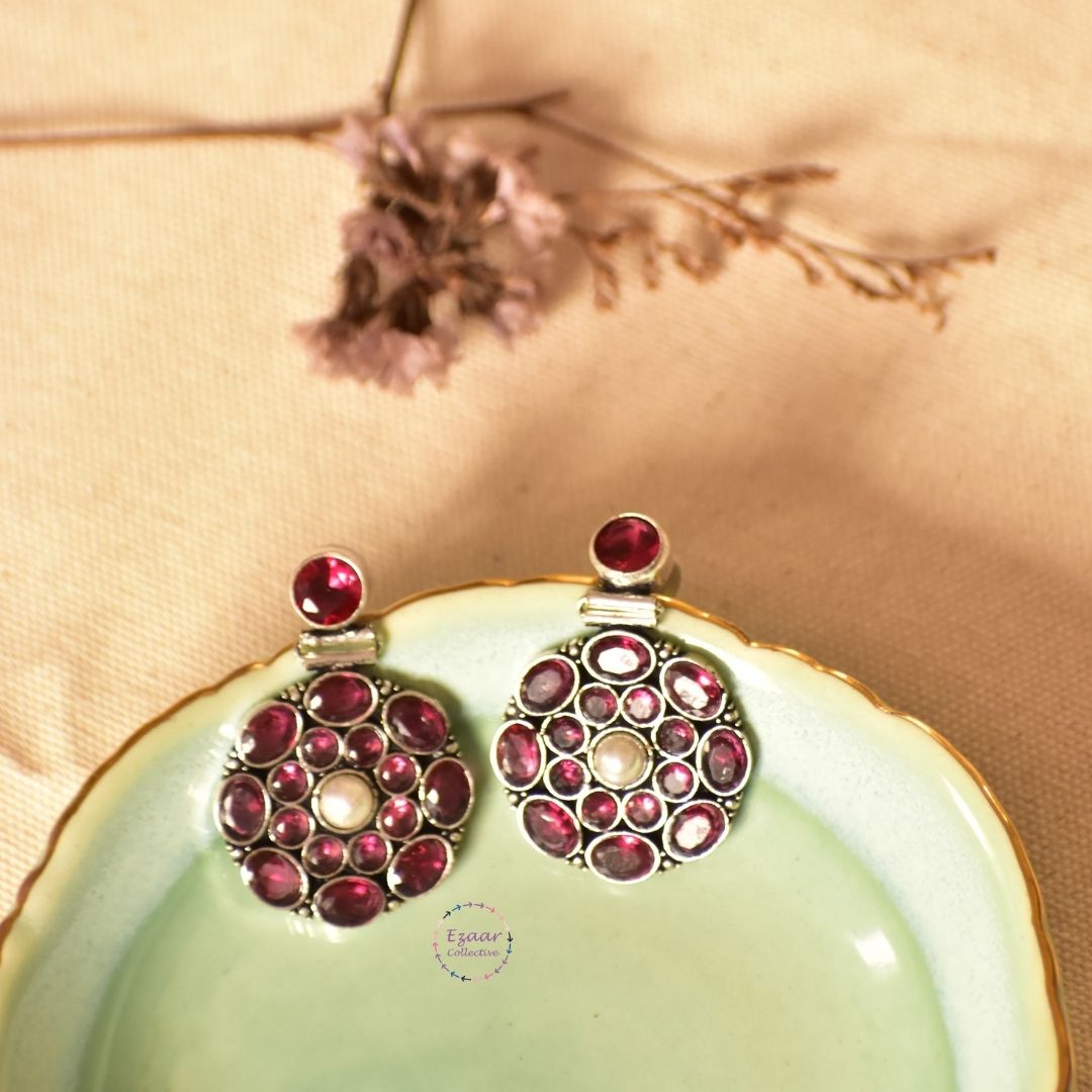 Sanvi Earrings - Maroon