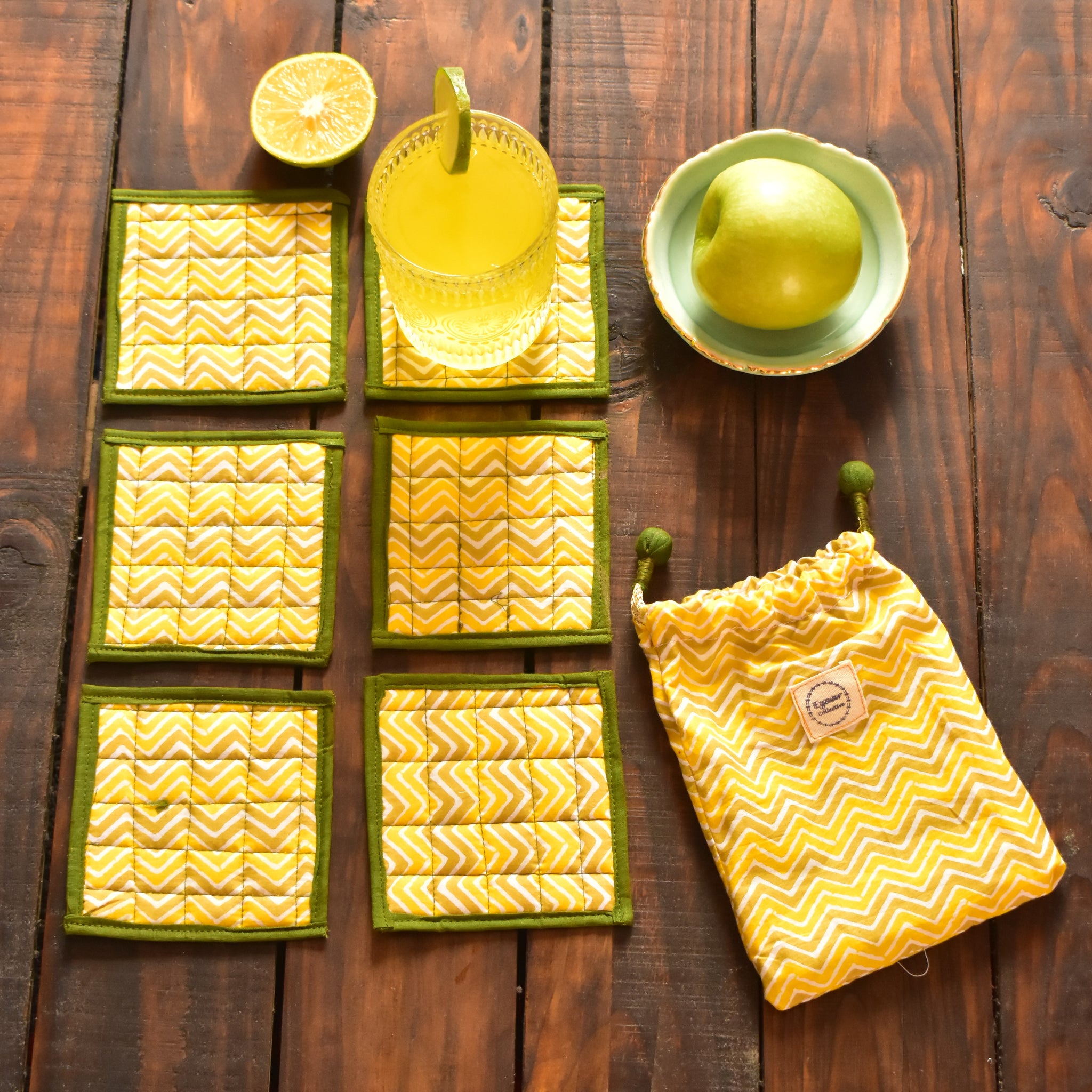 Green Apple Coaster Set